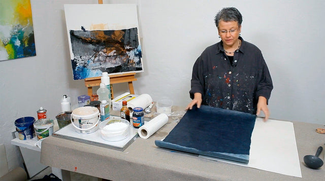 Lerne im geistreich Online-Kurs mit Andrea Rathert-Schützdeller Struktur-Technik auf Papier kennen