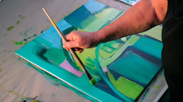 Lerne im geistreich Online-Kurs mit Helga Budde-Engelke Grün – Hellklare Farben und deckender Farbauftrag kennen