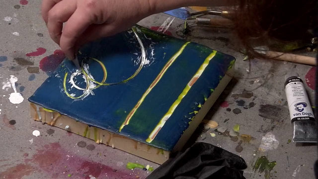 Lerne im geistreich Online-Kurs mit Birgit Hüttemann-Holz Enkaustik "Basics + Techniken" Einführungskurs kennen