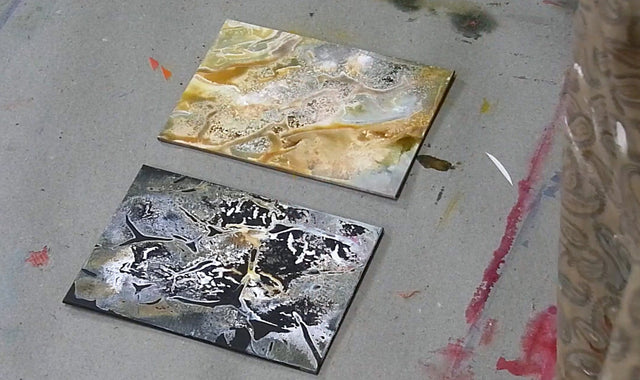 Lerne im geistreich Online-Kurs mit Brigitte Waldschmidt Tuchtechnik Black & White kennen