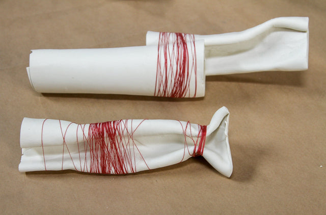 Lerne im geistreich Online-Kurs mit Claudia Zeppenfeld Farberzählungen mit Porzellan kennen