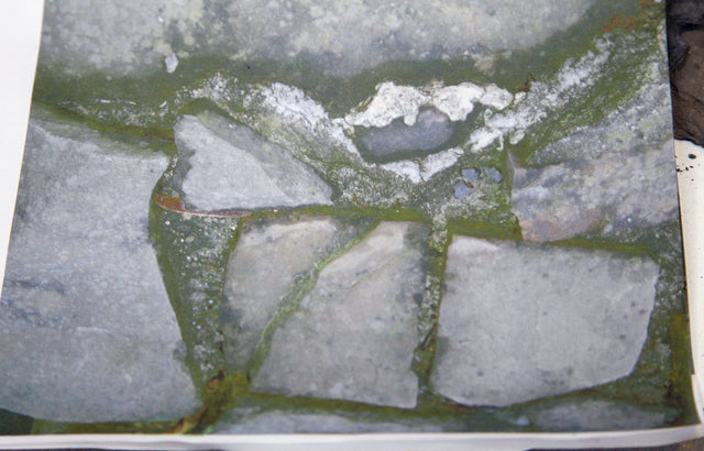 Lerne im geistreich Online-Kurs mit Era Freidzon Bildfindung. Abstraktion. Steine... kennen