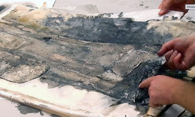 Lerne im geistreich Online-Kurs mit Gabriele Musebrink Baumaterial auf Seidelbastpapier kennen