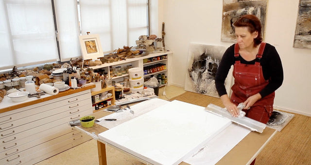 Lerne im geistreich Online-Kurs mit Gabriele Musebrink Das andere Grisaille kennen