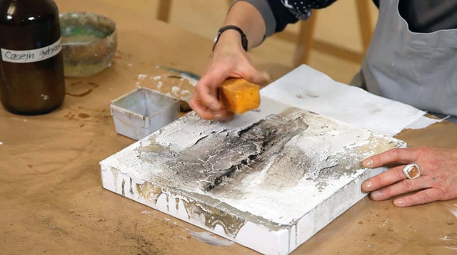 Lerne im geistreich Online-Kurs mit Gabriele Musebrink Kraft der Haptik - Himalaya kennen