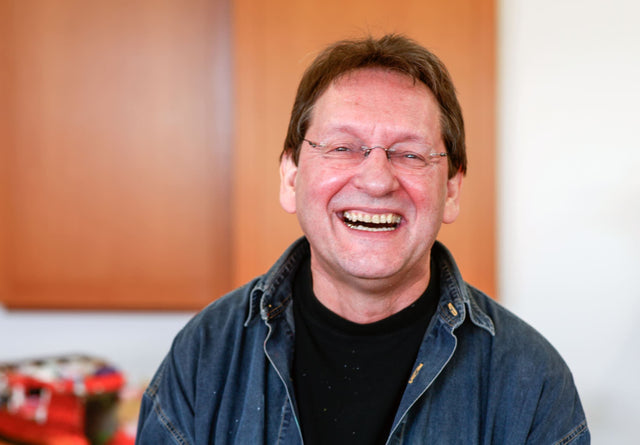 Lerne im geistreich Online-Kurs mit Günther Reil Kartonrippen-Bild in Mischtechnik kennen