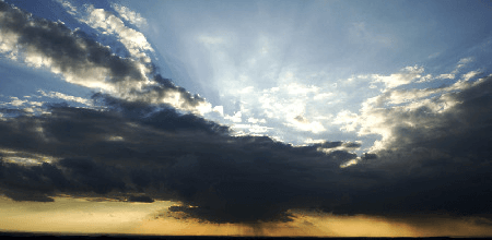 Lerne im geistreich Online-Kurs mit Helga Budde-Engelke Abstraktion eines Wolkenbruchs - 3 Wege kennen