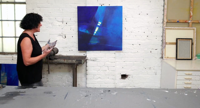 Lerne im geistreich Online-Kurs mit Helga Budde-Engelke Geheimnisvolles Blau auf Gold kennen