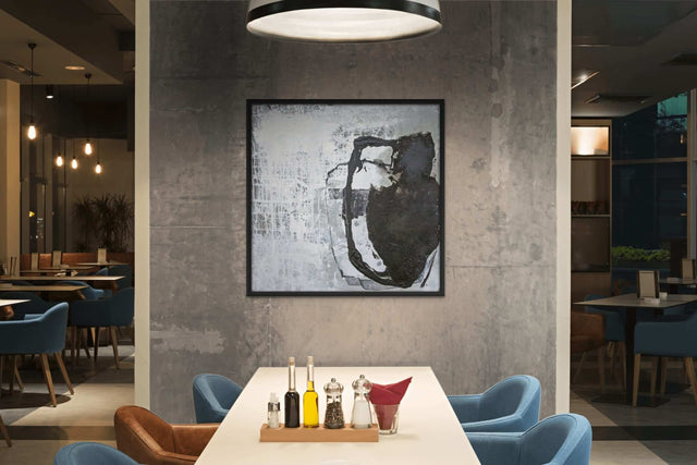 Lerne im geistreich Online-Kurs mit Ines Hildur Weiß und Schwarz in Staubtechnik kennen