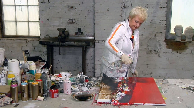 Lerne im geistreich Online-Kurs mit Ingrid Radinger Expressive Variationen - Collage, Rot, Bitumen kennen