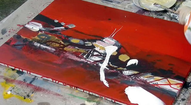 Lerne im geistreich Online-Kurs mit Ingrid Radinger Expressive Variationen - Collage, Rot, Bitumen kennen