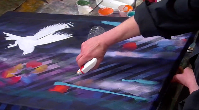 Lerne im geistreich Online-Kurs mit Olma Yellow Bird Surreal kennen