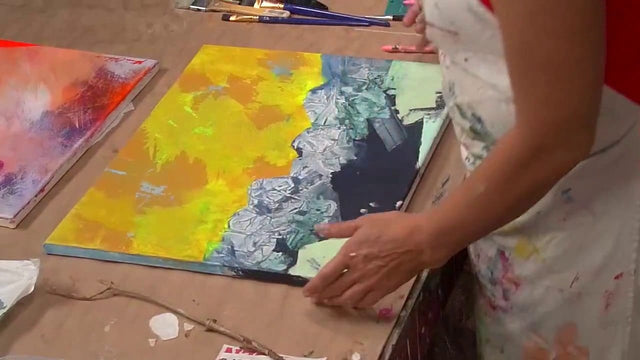 Lerne im geistreich Online-Kurs mit Patricia Cabaleiro Mix-Media / Collage abstrakt und figurativ kennen