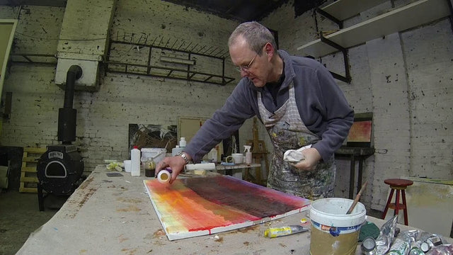 Lerne im geistreich Online-Kurs mit Peter Reitberger Irisierende Struktur und Farbkontraste - mit Peter Reitberger kennen