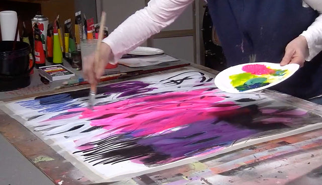 Lerne im geistreich Online-Kurs mit Ramona Hoffmann Malerische Zeichnung in Acryl und Tusche kennen