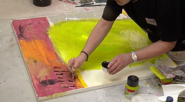 Lerne im geistreich Online-Kurs mit Robert Süess Magie des Materials in Mischtechnik kennen