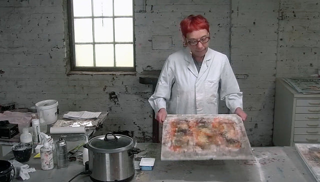 Lerne im geistreich Online-Kurs mit Ute Hoeg Collage, Baumaterial, Wachs und Beizen kennen