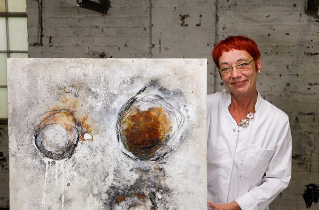 Lerne im geistreich Online-Kurs mit Ute Hoeg Schlacke, Rost, Wachs, Schellack und Beize kennen