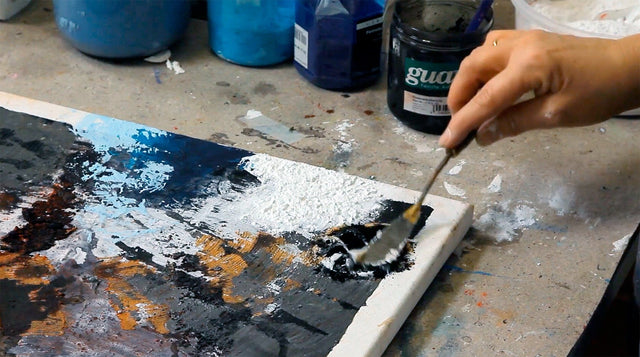 Lerne im geistreich Online-Kurs mit Andrea Rathert-Schützdeller Struktur-Technik auf Papier kennen