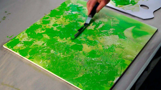 Lerne im geistreich Online-Kurs mit Helga Budde-Engelke Grün - Dunkelklare Farben und pastoser Farbauftrag kennen