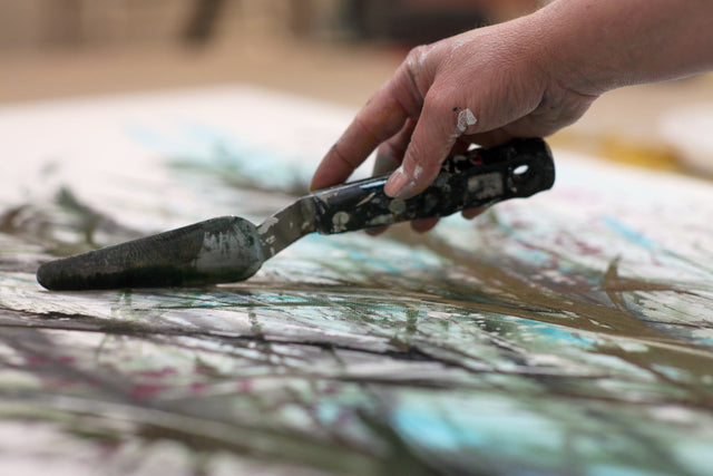 Lerne im geistreich Online-Kurs mit Angelika Domenig Cityscapes Grün/Gelb kennen