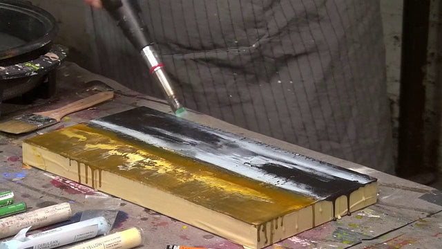 Lerne im geistreich Online-Kurs mit Birgit Hüttemann-Holz Enkaustik "Basics + Techniken" Einführungskurs kennen