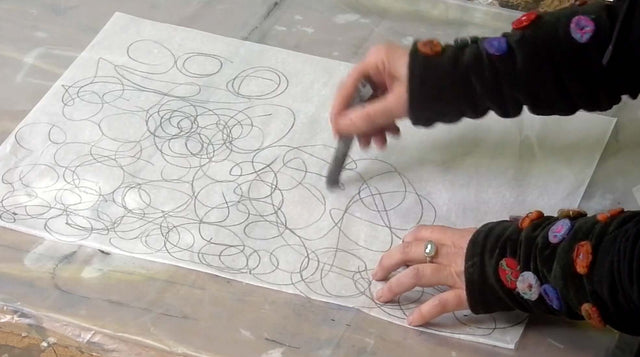 Lerne im geistreich Online-Kurs mit Cordula Kagemann Collage art - making collage material and encaustic wax - Voiceover (EN) kennen