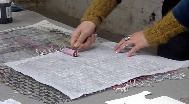 Lerne im geistreich Online-Kurs mit Cordula Kagemann Collage auf großem Format kennen