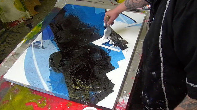 Lerne im geistreich Online-Kurs mit Dietmar Wölfl Hellblau-beige in Wölfl-Technik kennen