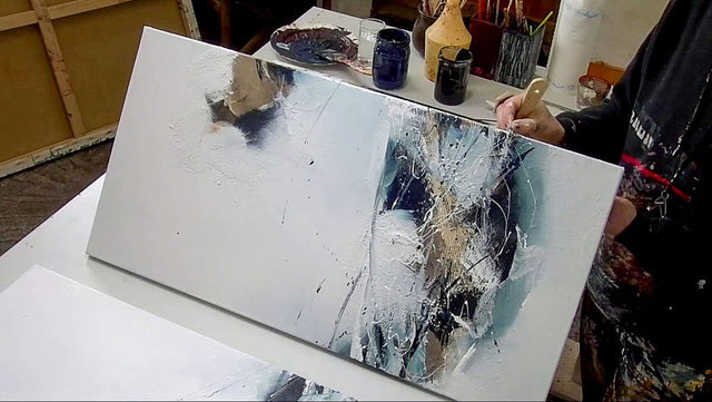 Lerne im geistreich Online-Kurs mit Friederike Meintke Acryl-Abstrakt mit Collage - Triptychon kennen