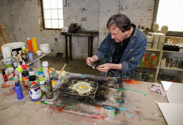 Lerne im geistreich Online-Kurs mit Günther Reil Adhäsions-Technik - Grundlagen und Malprozess kennen