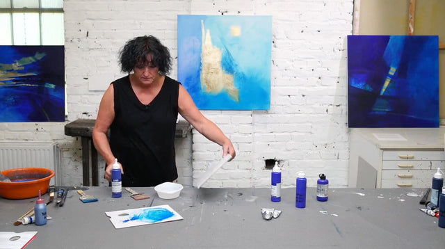 Lerne im geistreich Online-Kurs mit Helga Budde-Engelke Geheimnisvolles Blau auf Gold kennen