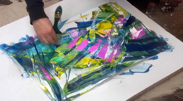 Lerne im geistreich Online-Kurs mit Helga Budde-Engelke Paartanz auf der Leinwand - Pinsel und Colourshaper kennen