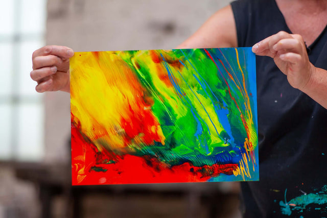 Lerne im geistreich Online-Kurs mit Helga Budde-Engelke Seminar - Hinterglasmalerei in Acryltechnik kennen