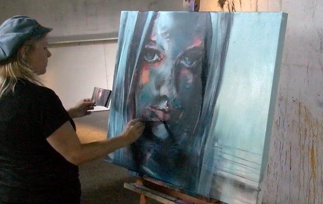 Lerne im geistreich Online-Kurs mit Ilona Griss-Schwärzler Lineares expressives Portrait kennen