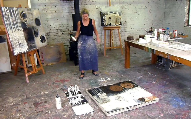 Lerne im geistreich Online-Kurs mit Ines Hildur 5 paintings in dust technique - Voiceover (EN) kennen
