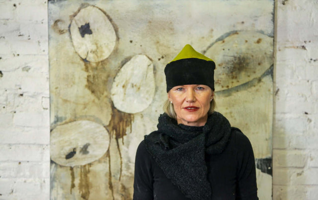 Lerne im geistreich Online-Kurs mit Ines Hildur 5 paintings in dust technique - Voiceover (EN) kennen