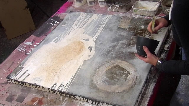 Lerne im geistreich Online-Kurs mit Ines Hildur Großes Format XL weiß kennen