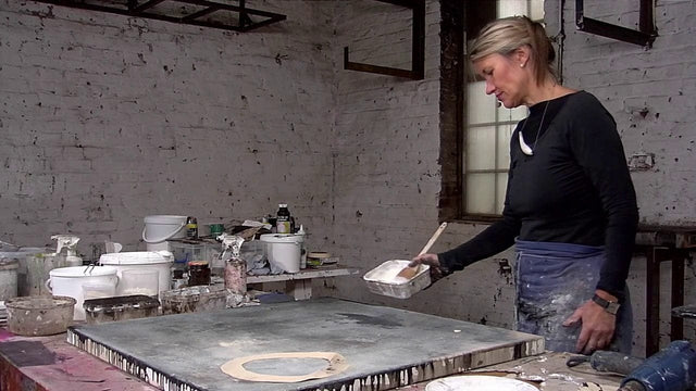 Lerne im geistreich Online-Kurs mit Ines Hildur Großes Format XL weiß kennen