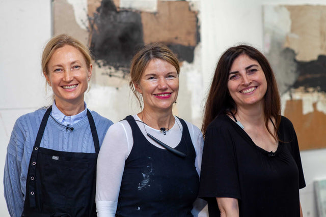 Lerne im geistreich Online-Kurs mit Ines Hildur LIVE - Formen finden. Geste-Fläche-Fleck-Form. kennen