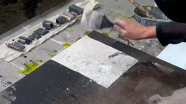 Lerne im geistreich Online-Kurs mit Ines Hildur Staub-Technik und Uropas Hemd kennen