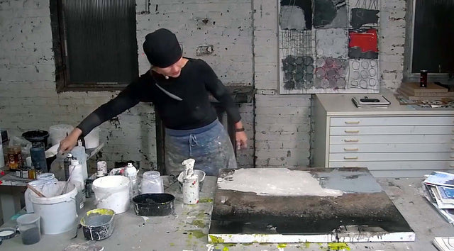 Lerne im geistreich Online-Kurs mit Ines Hildur Staub-Technik und Uropas Hemd kennen