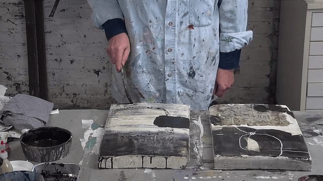 Lerne im geistreich Online-Kurs mit Iris Lehnhardt Wachs, Tusche und Naturcollage kennen