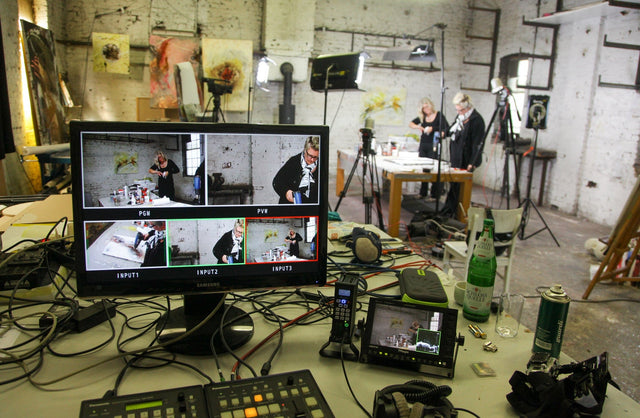 Lerne im geistreich Online-Kurs mit Isolde Folger Gelb-Orange ganz zart kennen