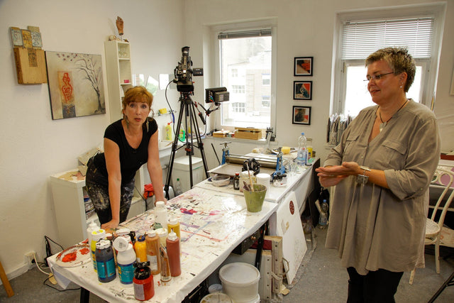 Lerne im geistreich Online-Kurs mit Renate Linnemeier Landschaften in Acryl- Struktur- und Collagetechnik kennen