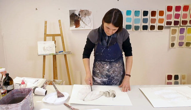 Lerne im geistreich Online-Kurs mit Ulrike Int-Veen Tiefe - Transparenz und Dichte kennen