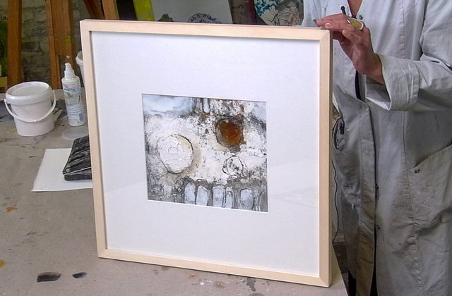 Lerne im geistreich Online-Kurs mit Ute Hoeg Materialgegensätze und Proportionen kennen